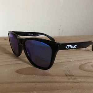 Oakley Accessories - Oakley Frogskins Oakley Accessories - Oakley Frogskins